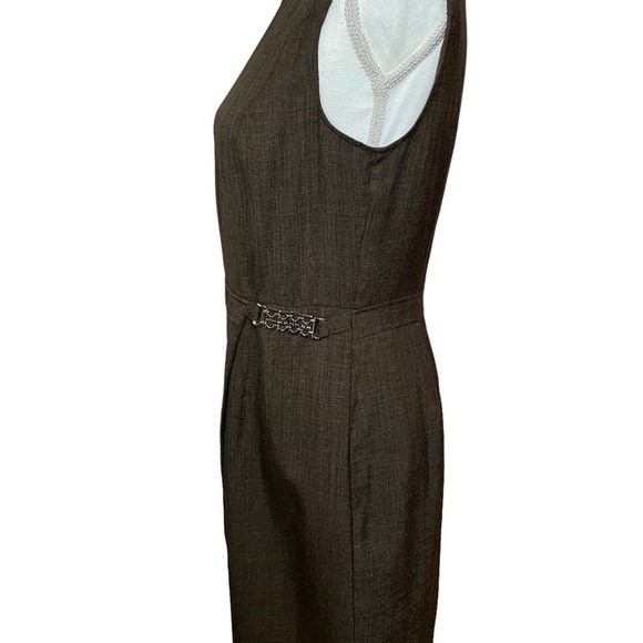 Ellen Tracy Brown Sleeveless Sheath with Mid-Century Gold Metal Accent Size 6 - Picture 2 of 12